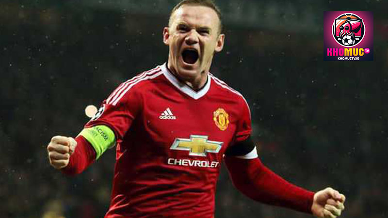 Khi thấy số áo 10 trên lưng của Rooney, khán giả không thể không nhớ đến cơn cuồng phong càn quét mọi đối thủ để ghi bàn