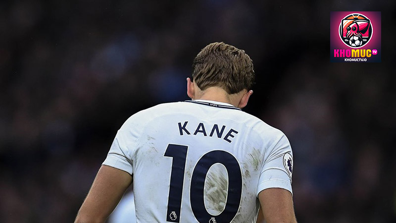 Tại CLB Tottenham Hotspur, Harry Kane mang áo số 10